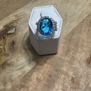 LASTACT WEDDING RING SIZE 6